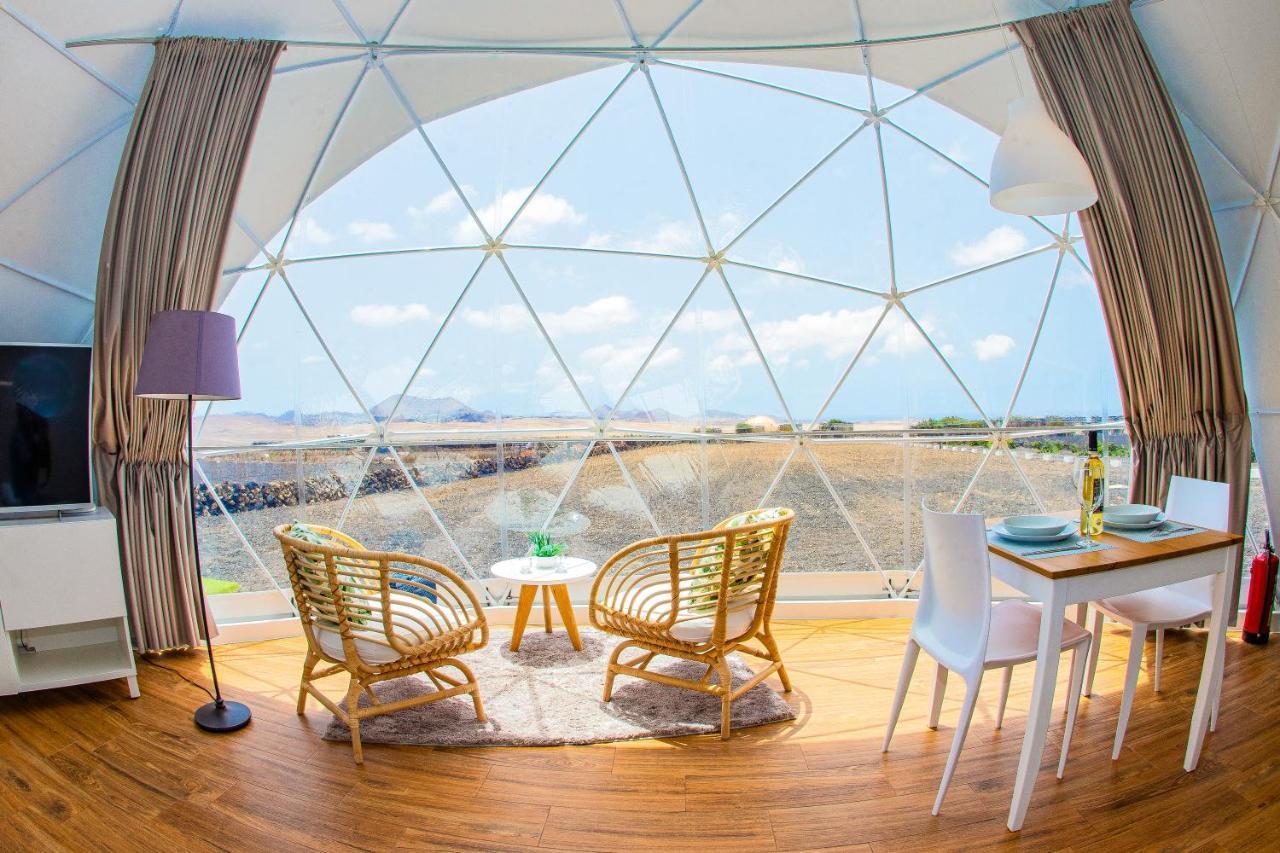 Отель Eslanzarote Eco Dome Experience Тегисе Экстерьер фото