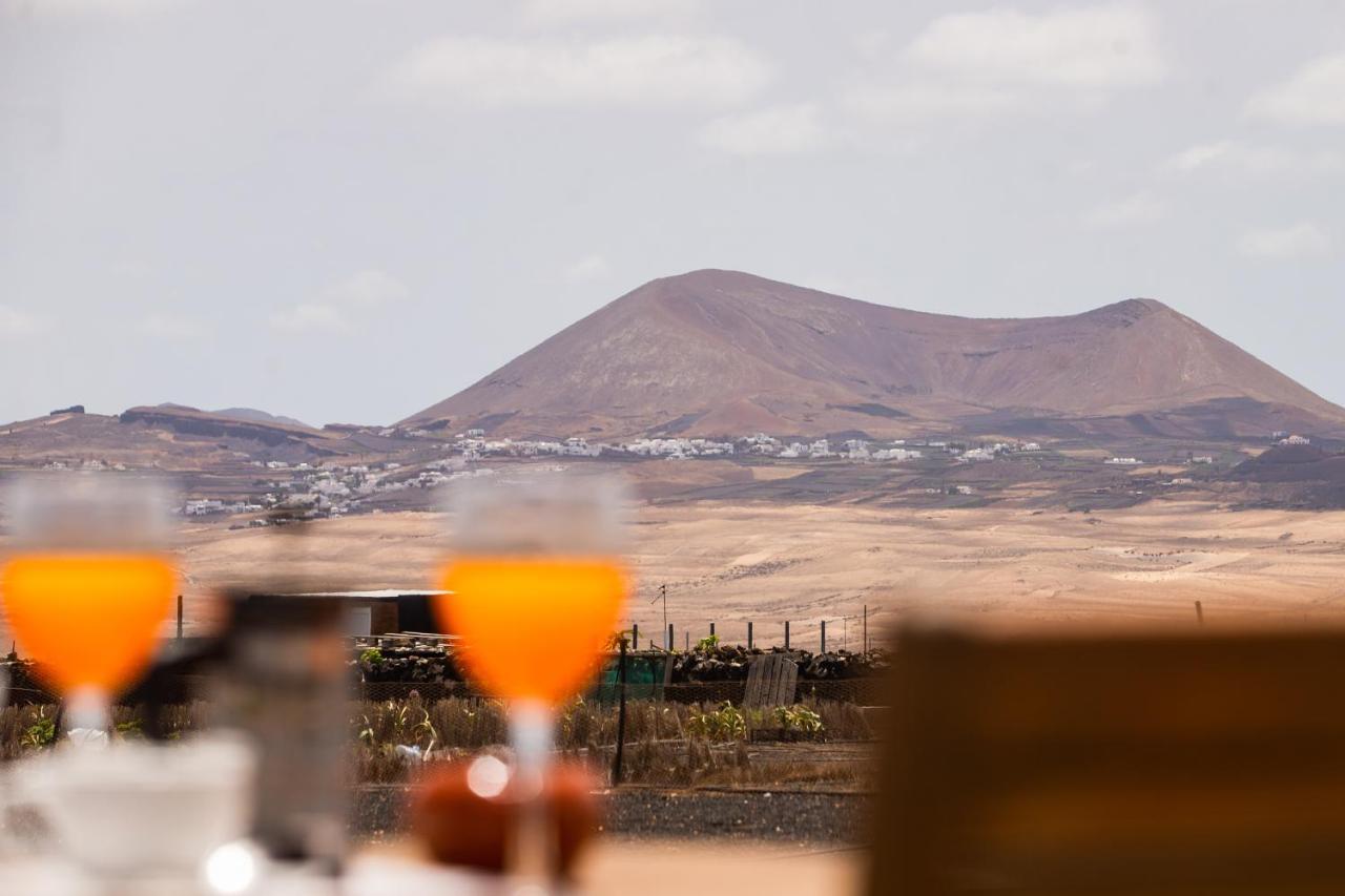 Отель Eslanzarote Eco Dome Experience Тегисе Экстерьер фото